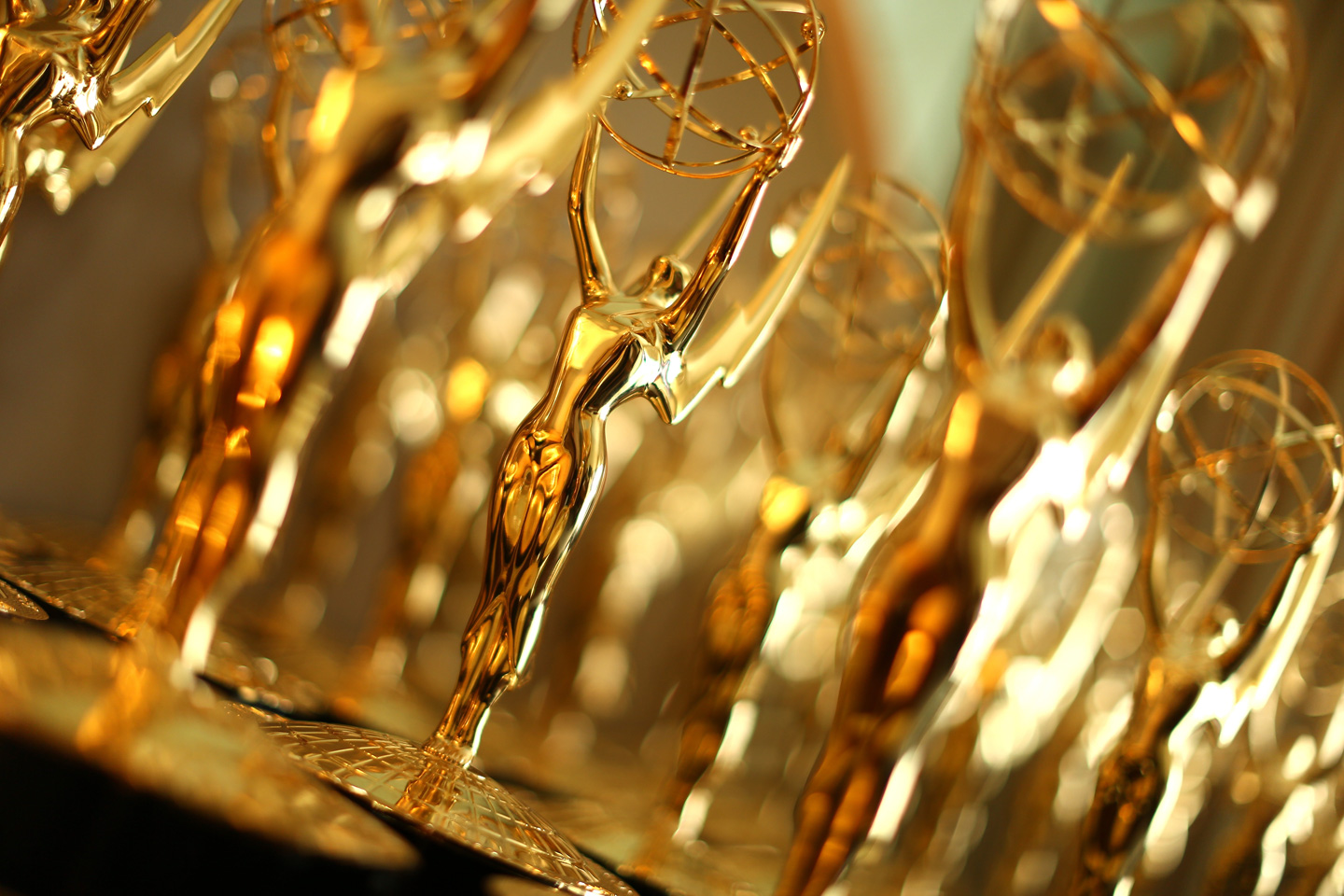 Emmy_statues_1