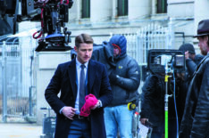 Ben McKenzie behind the scenes of Gotham