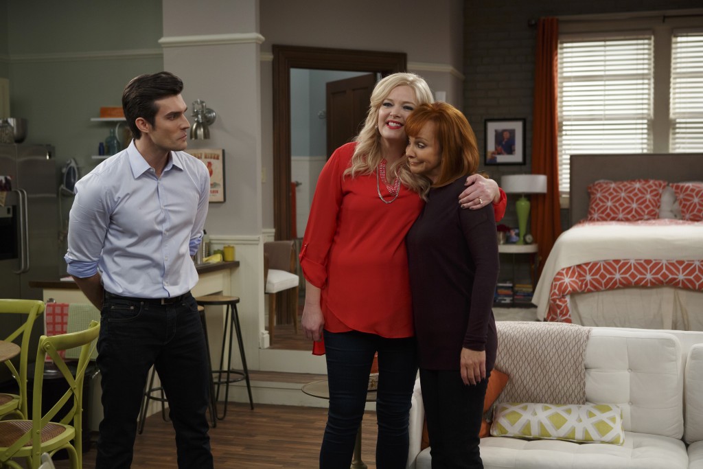 Baby Daddy - Peter Porte, Melissa Peterman, Reba McEntire - 'It's A Nice Day for a Wheeler Wedding'