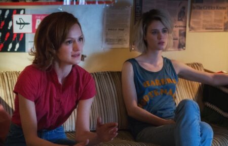 Kerry Bishe as Donna Clark and Mackenzie Davis as Cameron Howe - Halt and Catch Fire, Season 2, Episode 6