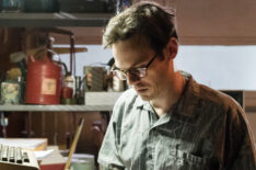Scoot McNairy as Gordon Clark - Halt and Catch Fire - Season 2, Episode 2