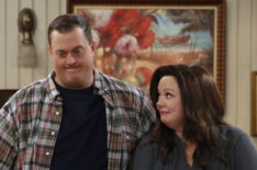 Mike & Molly - Melissa McCarthy as Molly Flynn and Billy Gardell as Mike Biggs