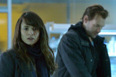 Mia Maestro as Nora Martinez, Corey Stoll as Ephraim Goodweather in The Strain