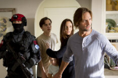 Alex Neustaedter as Bram Bowman, Isabella Crovetti-Cramp as Grace Sullivan, Sarah Wayne Callies as Katie Bowman, Josh Holloway as Will Bowman in Colony