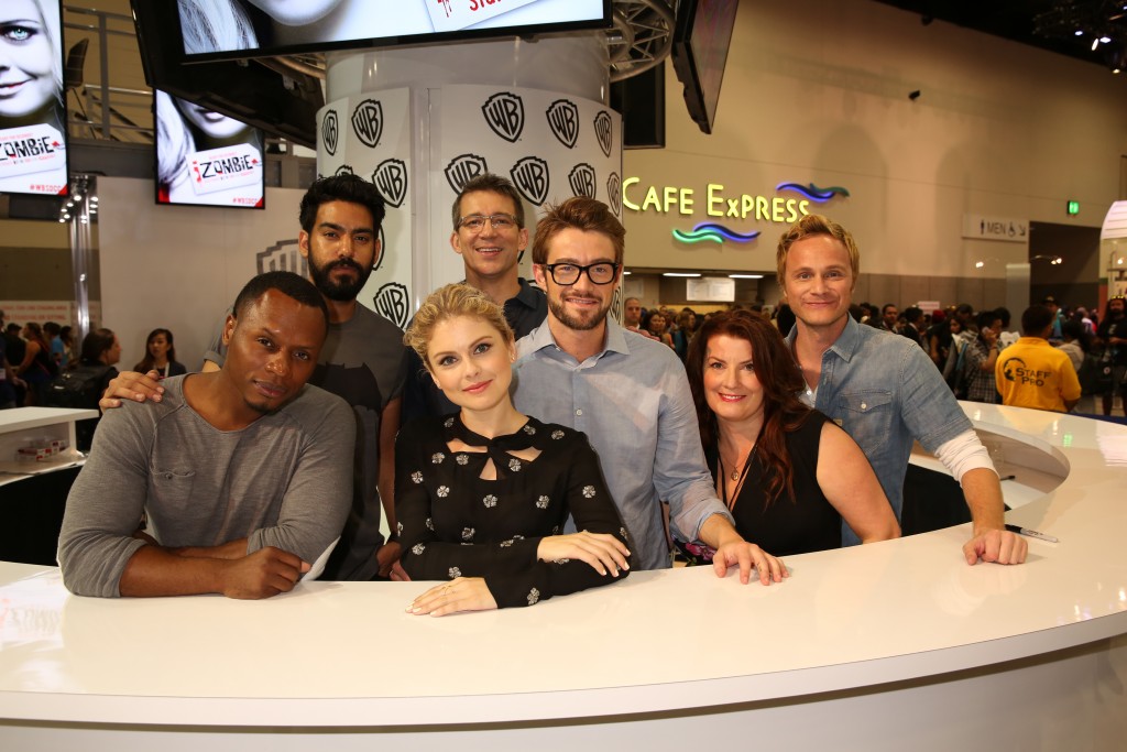 iZombie cast at Comic-Con - Malcolm Goodwin, Rahul Kohli, Rose McIver, executive producer Rob Thomas, Robert Buckley, executive producer Diane Ruggiero-Wright, and David Anders