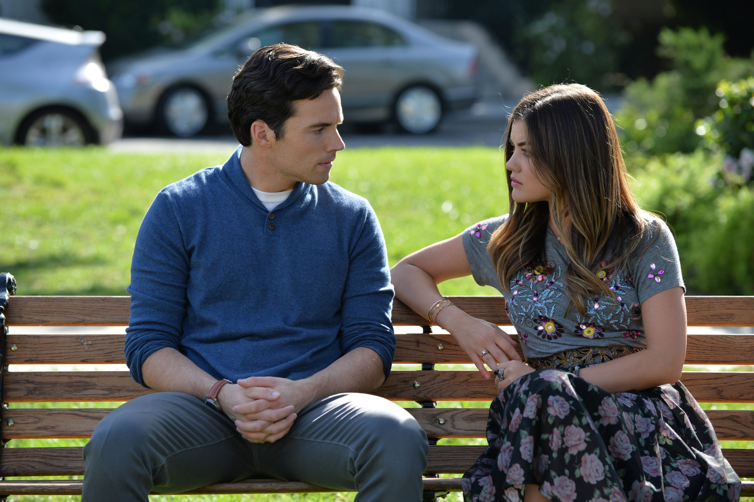 Pretty Little Liars - Lucy Hale as Aria Montgomery and Ian Harding as Mr. Fitz