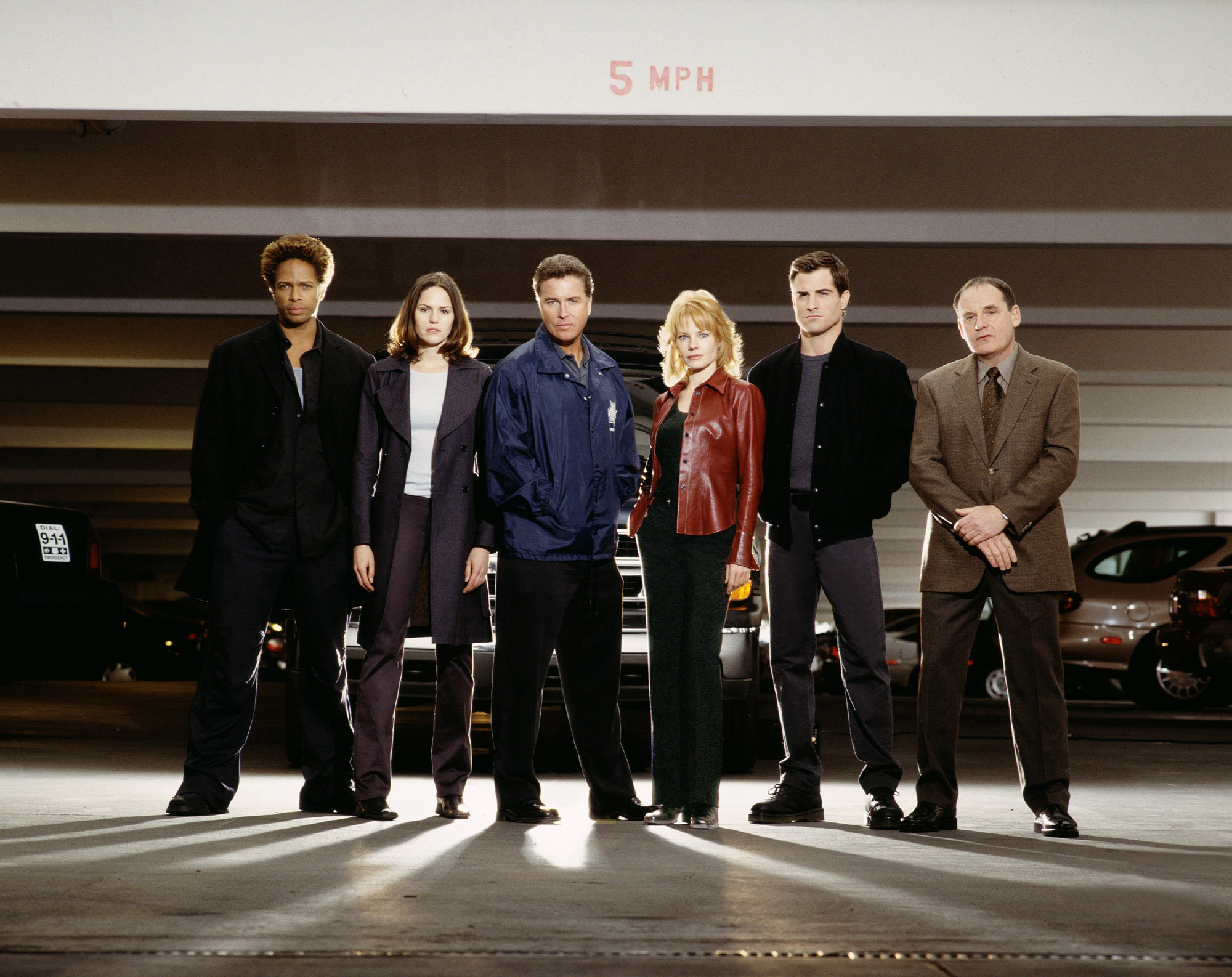 The cast of CSI: Crime Scene Investigation - Gary Dourdan, Jorja Fox, William Petersen, Marg Helgenberger, George Eads and Paul Guilfoyle