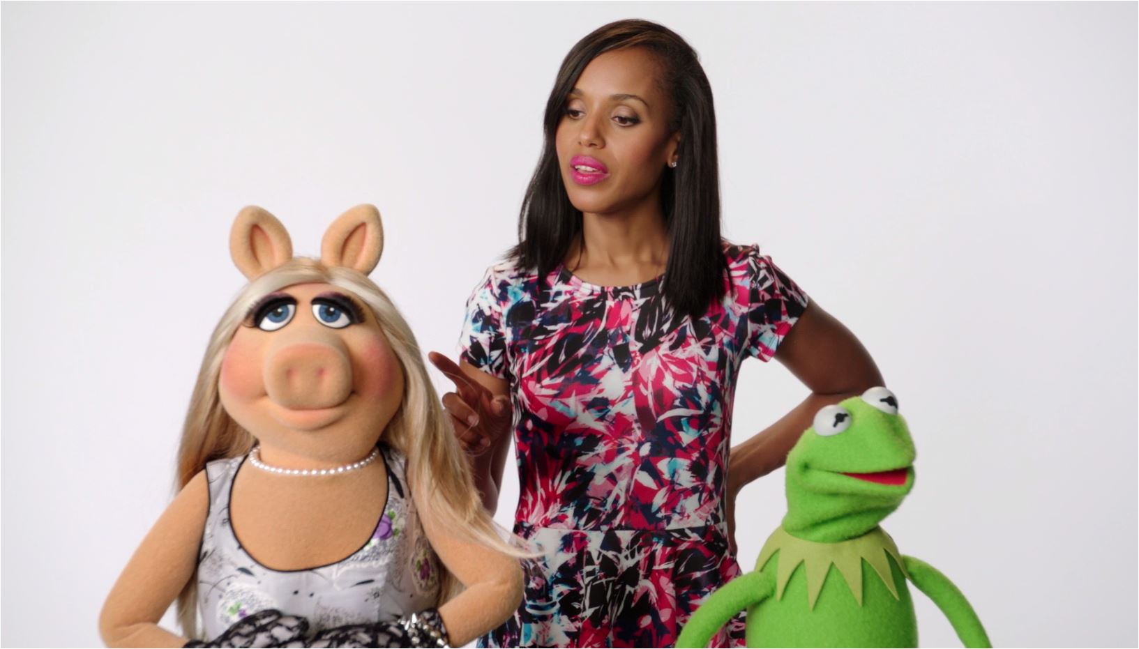 Miss Piggy, Kermit and Kerry Washington