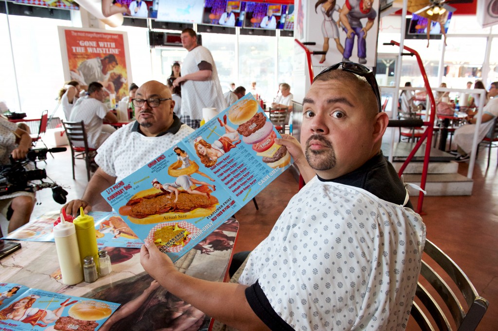 Gabriel Iglesias in Fluffy Breaks Even