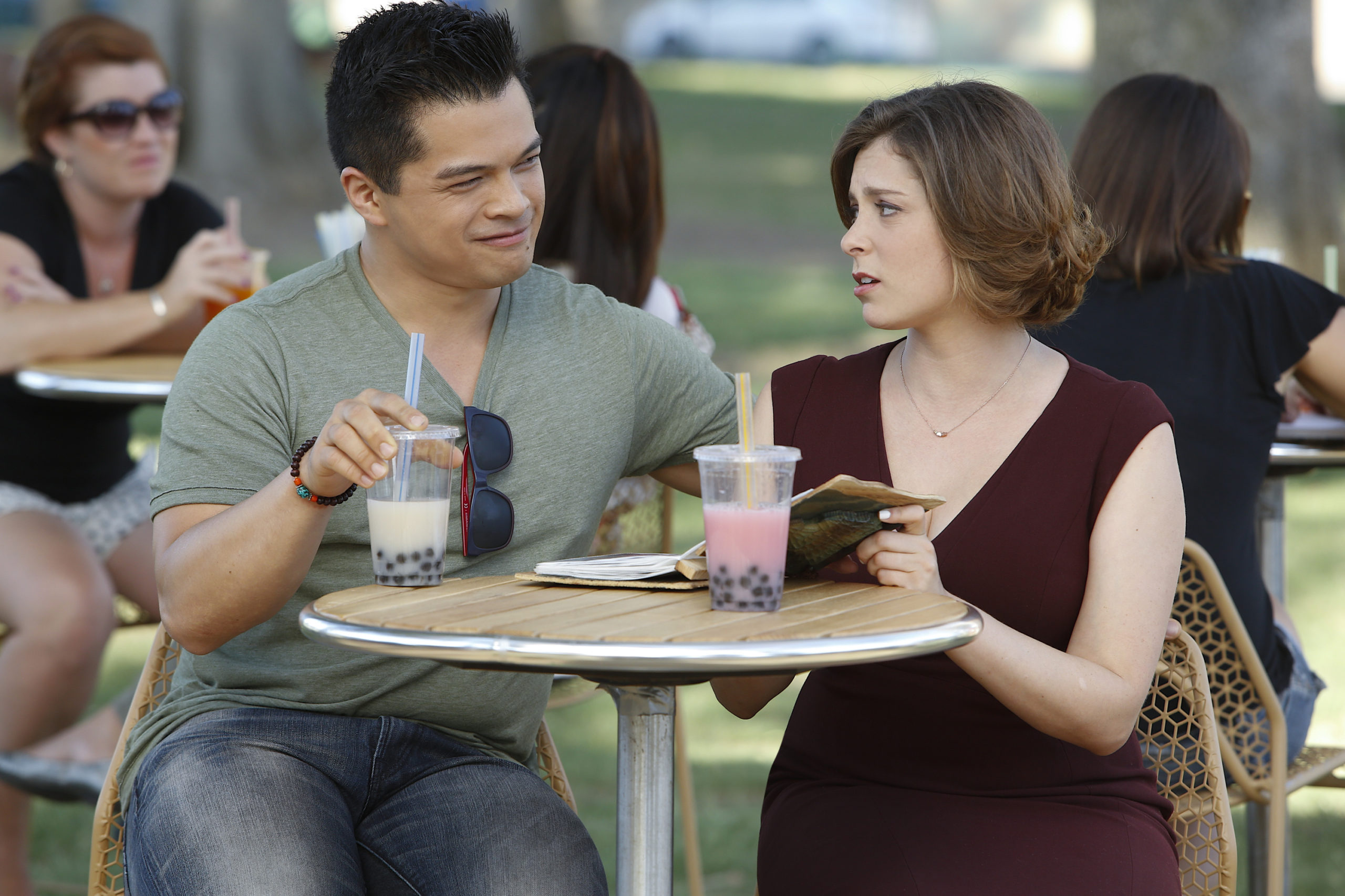 Crazy Ex-Girlfriend - Vincent Rodriguez III as Josh and Rachel Bloom as Rebecca - 'Josh and I Are Good People!'