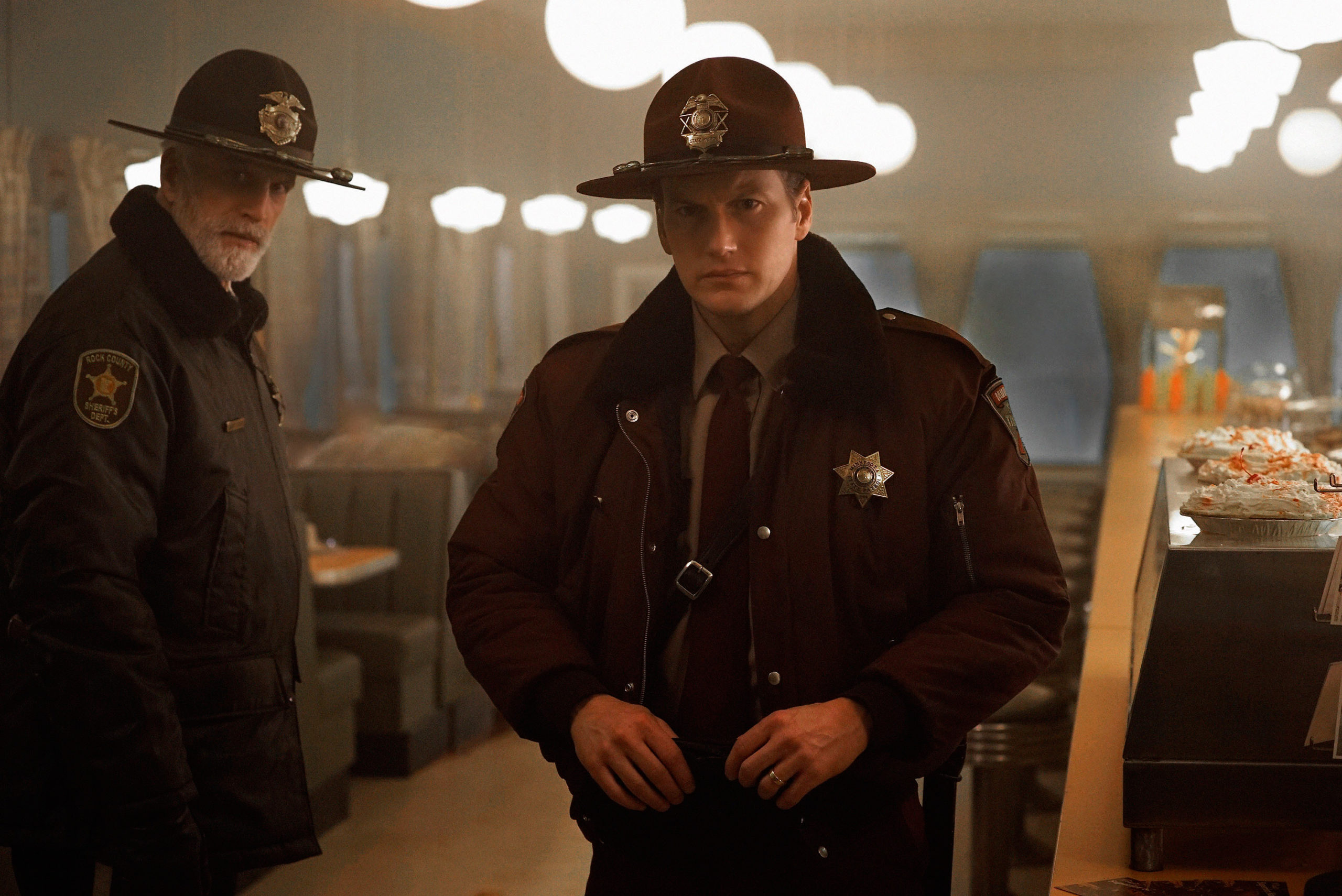 Ted Danson as Hank Larsson, Patrick Wilson as Lou Solverson, Fargo