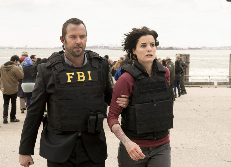 Sullivan Stapleton as Kurt Weller, Jaimie Alexander as Jane Doe - Blindspot