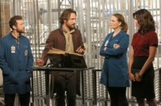 TJ Thyne, guest star Tom Mison, Emily Deschanel and Michaela Conlin - Bones / Sleepy Hollow