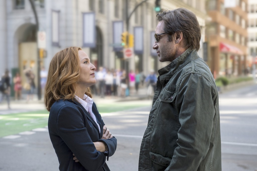Gillian Anderson as Dana Scully and David Duchovny as Fox Mulder, X-Files