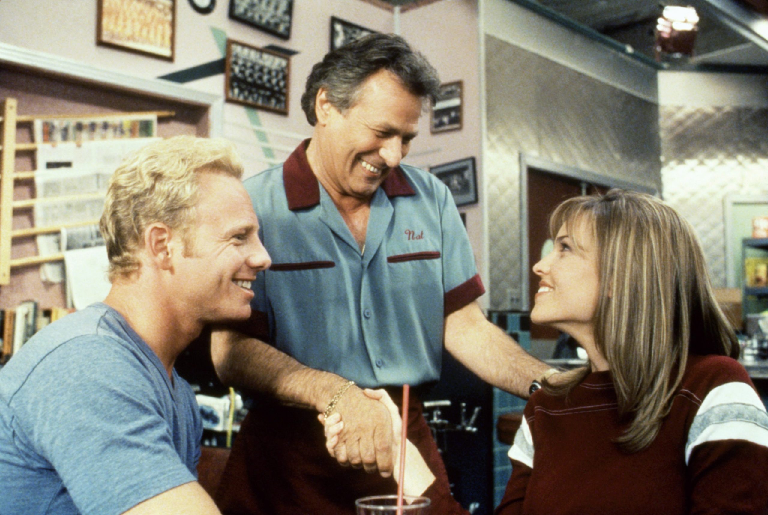 Beverly Hills 90210 - Ian Ziering, Joe E. Tata, Hilary Swank