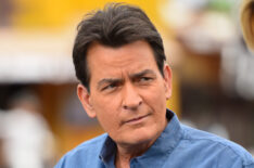 Charlie Sheen visits 'Extra' at Universal Studios Hollywood in 2015