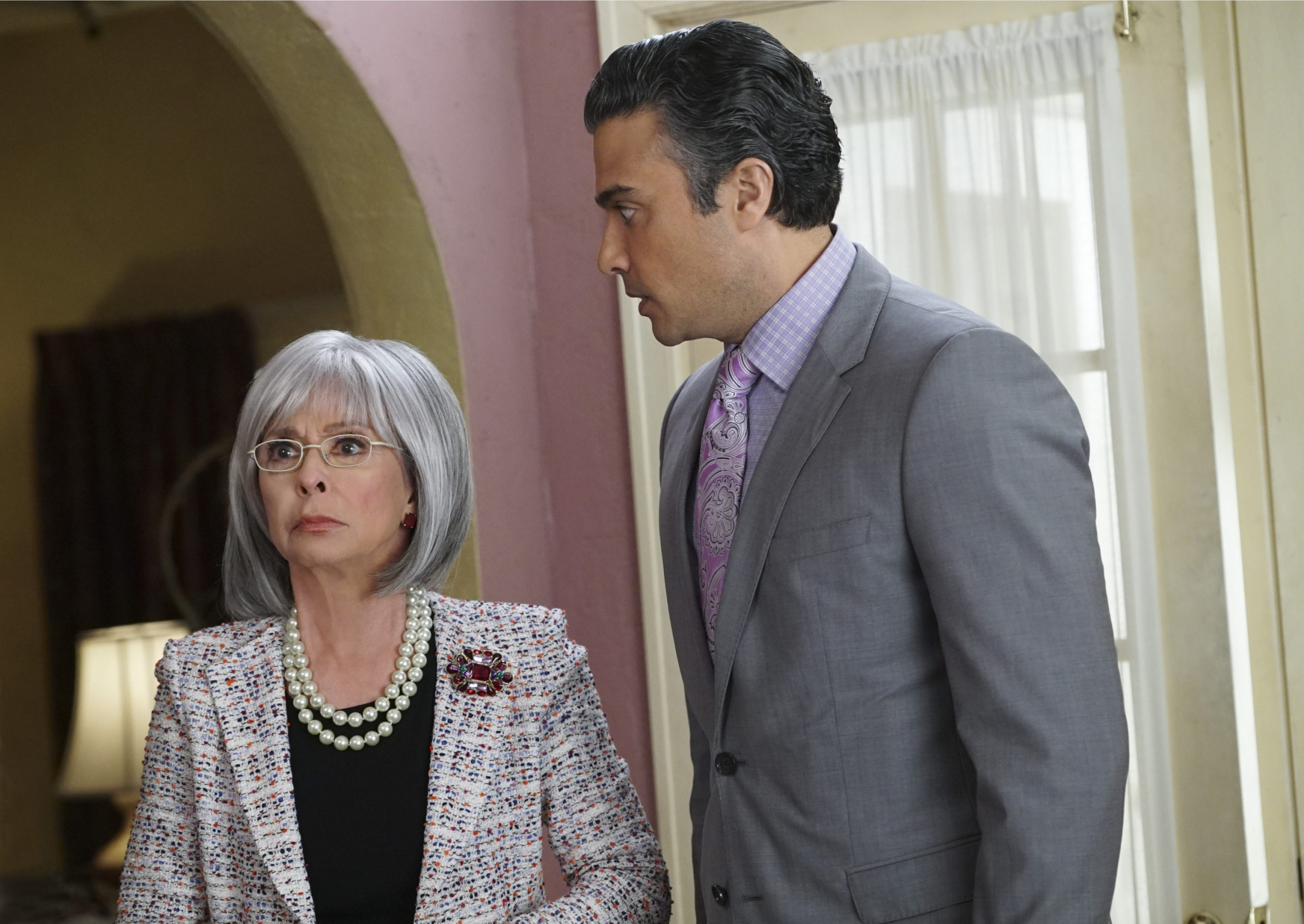 Jane the Virgin - Rita Moreno as Liliana and Jaime Camil as Rogelio