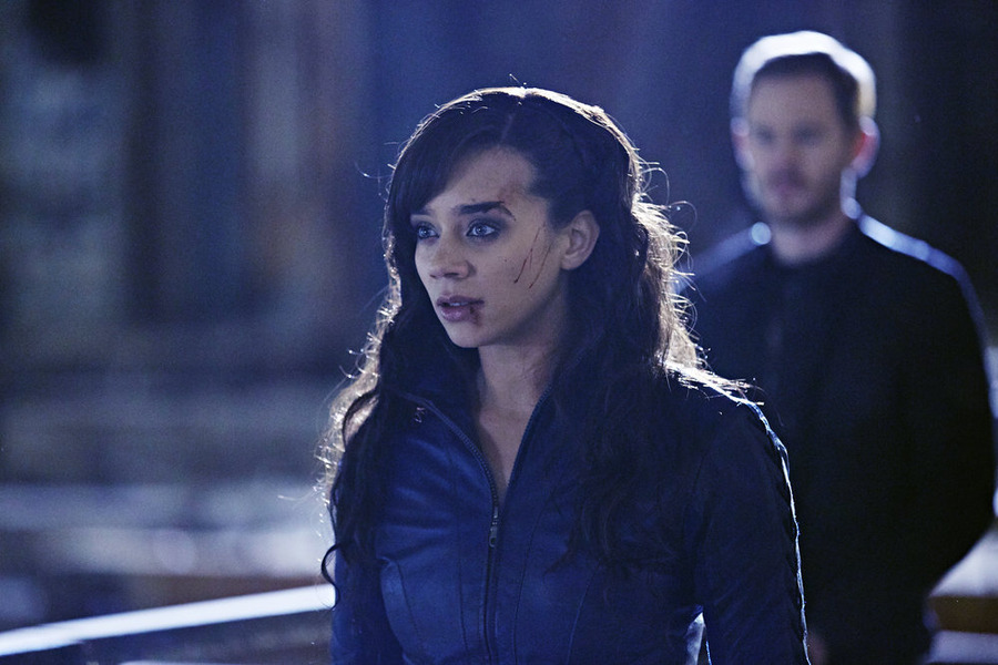 Hannah John-Kamen as Dutch in Killjoys - Season 1