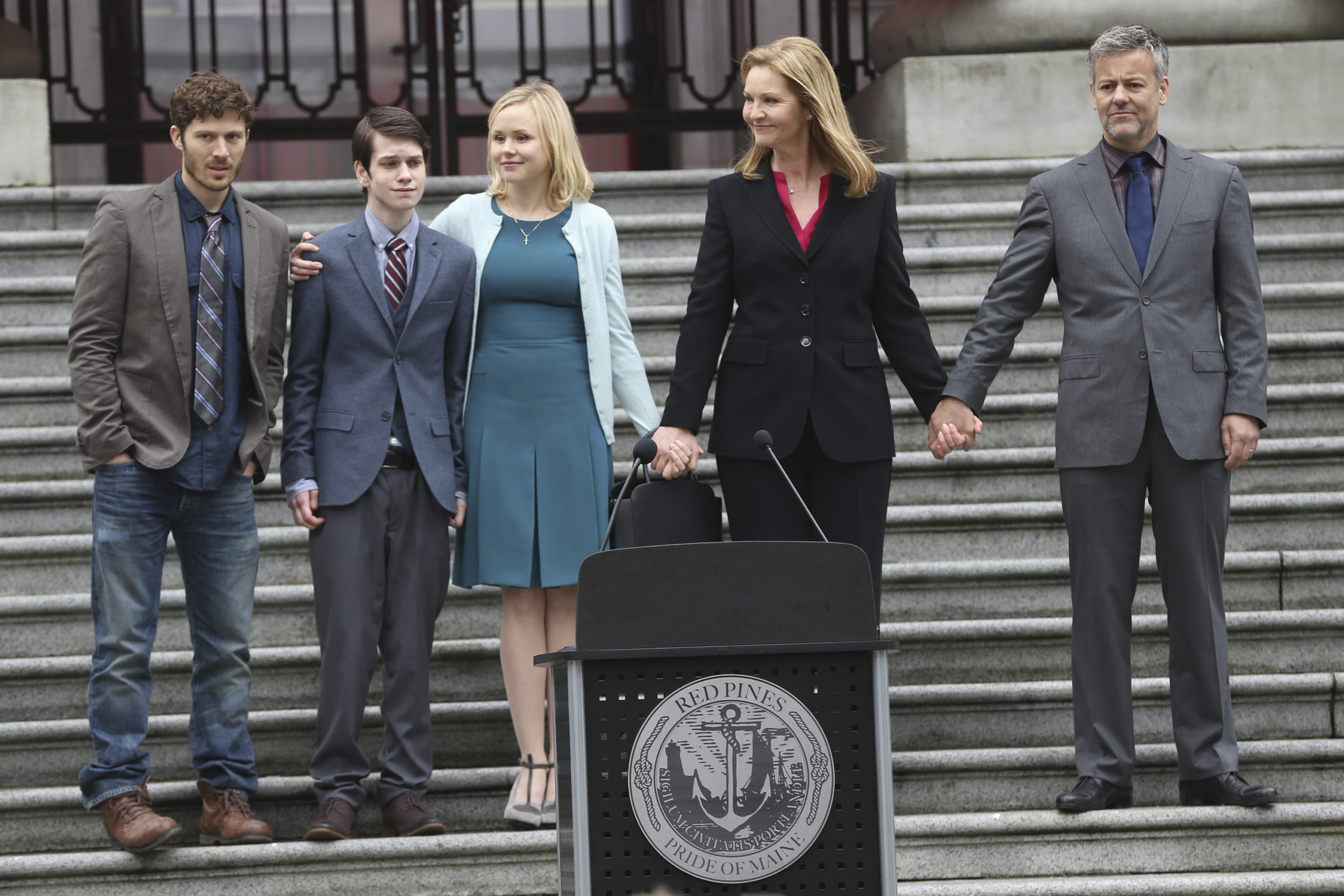 The Family – Zach Gilford, Liam James, Alison Pill, Joan Allen, Rupert Graves