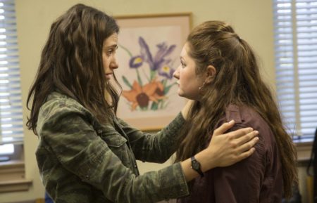 Emmy Rossum as Fiona Gallagher and Emma Kenney as Debbie Gallagher in Shameless - season 6, episode 1