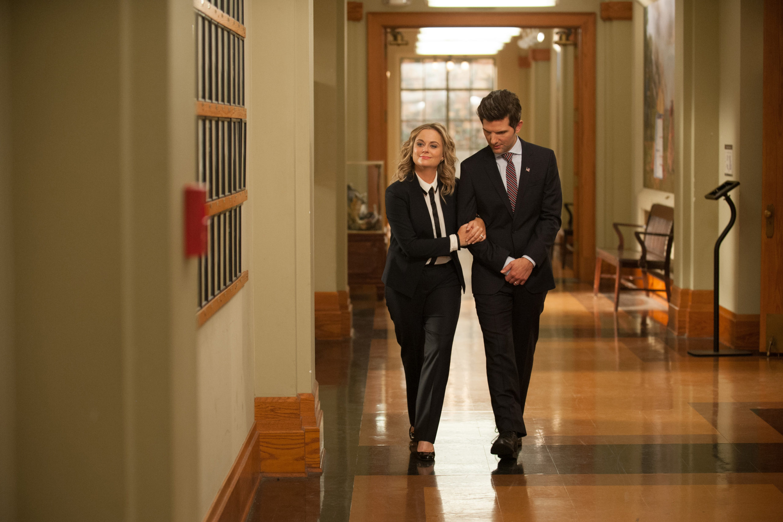 Amy Poehler as Leslie Knope, Adam Scott as Ben Wyatt in Parks and Recreation - Season 7 - 'One Last Ride'