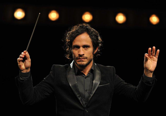 Gael Garcia Bernal in Mozart in the Jungle