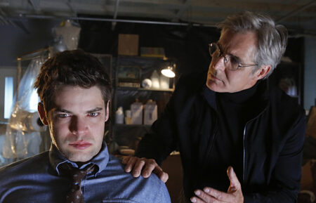 Supergirl - Jeremy Jordan and Henry Czerny