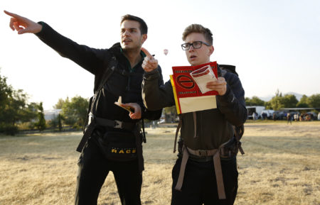 THE AMAZING RACE