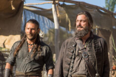 Zach McGowan (as Captain Charles Vane), Ray Stevenson (as Blackbeard 'Edward Teach') - Black Sails - Season 3