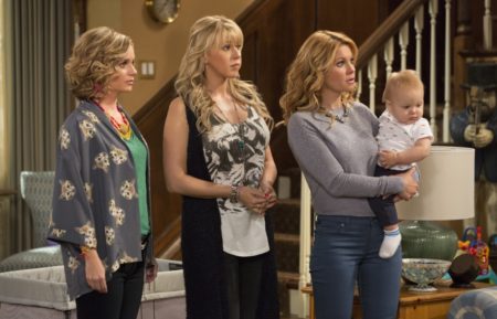 Fuller House - Andrea Barber, Jodie Sweetin, Candace Cameron Bure