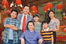 Hudson Yang, Randall Park, Lucille Soong, Forrest Wheeler, Ian Chen, Constance Wu in Fresh Off the Boat