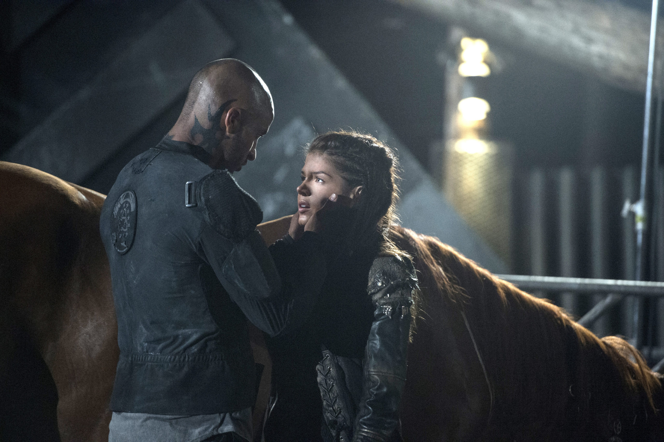 The 100 Season 2 Linctavia