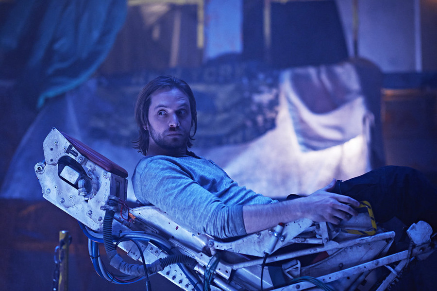 Time Travelers - 12 Monkeys - Season 1