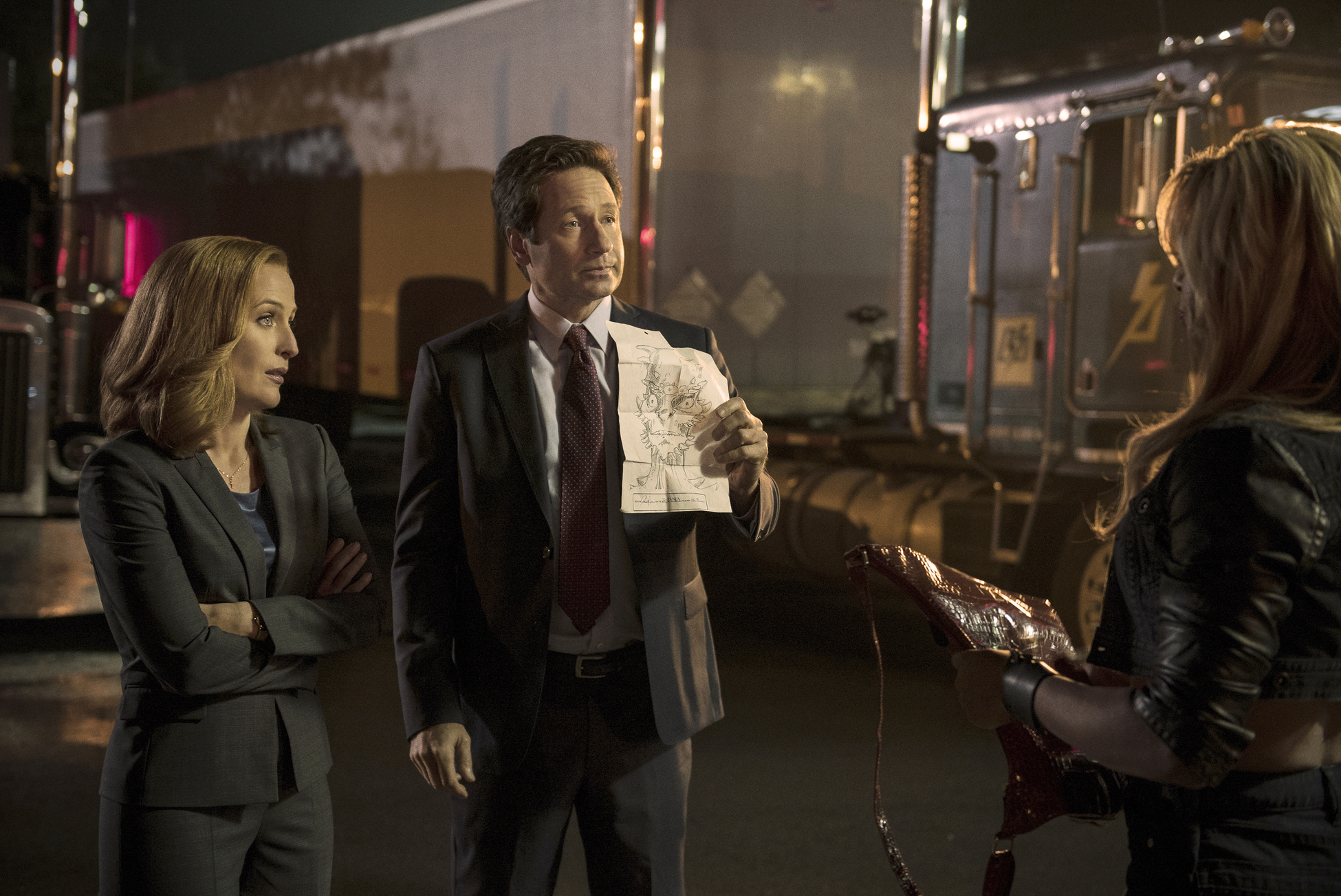 The X-Files - 'Mulder & Scully Meet the Were-monster' - Gillian Anderson and David Duchovny
