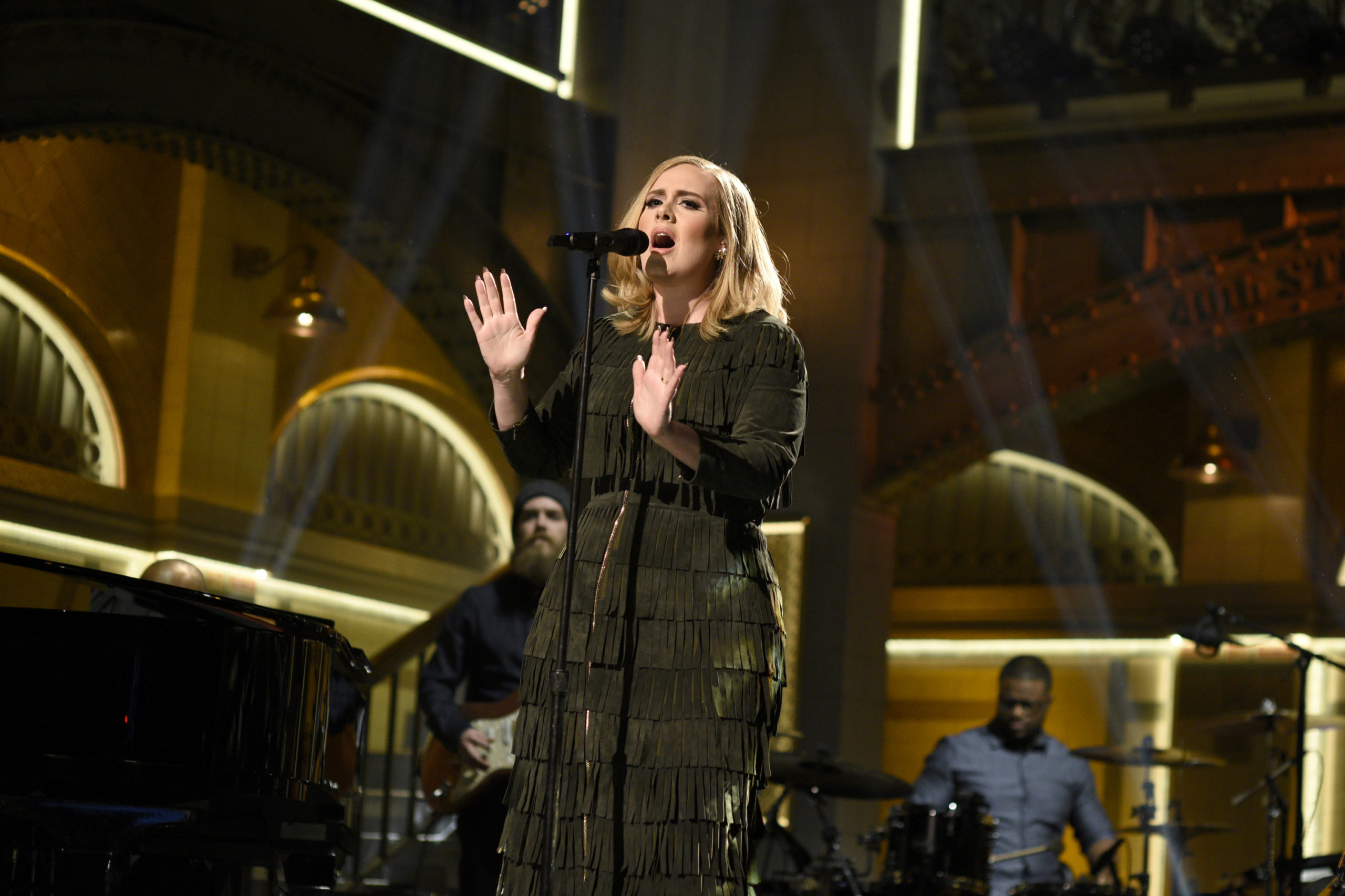 Adele performs on Saturday Night Live in November 2015