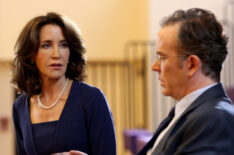 Felicity Huffman and Timothy Hutton in American Crime
