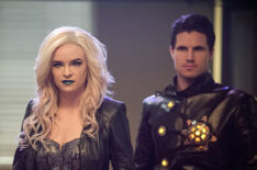 The Flash - Danielle Panabaker as Killer Frost and Robbie Amell as Death Storm - 'Welcome to Earth-2'