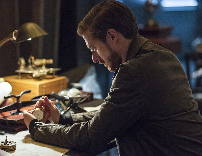 Arthur Darvill as Rip Hunter in DC's Legends of Tomorrow - 'Blood Ties'