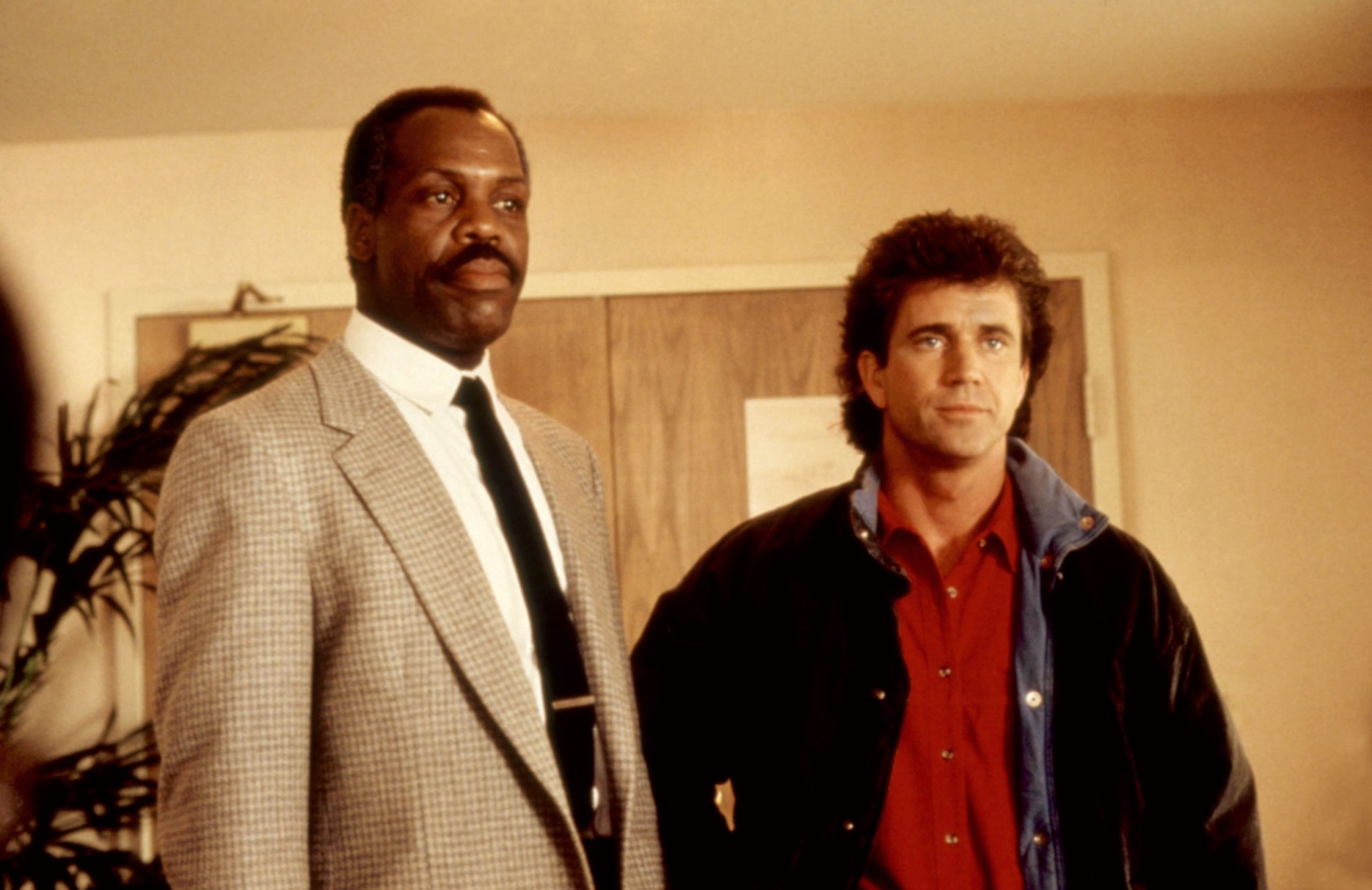 LETHAL WEAPON, Danny Glover, Mel Gibson, 1987. ©Warner Bros./courtesy Everett Collection