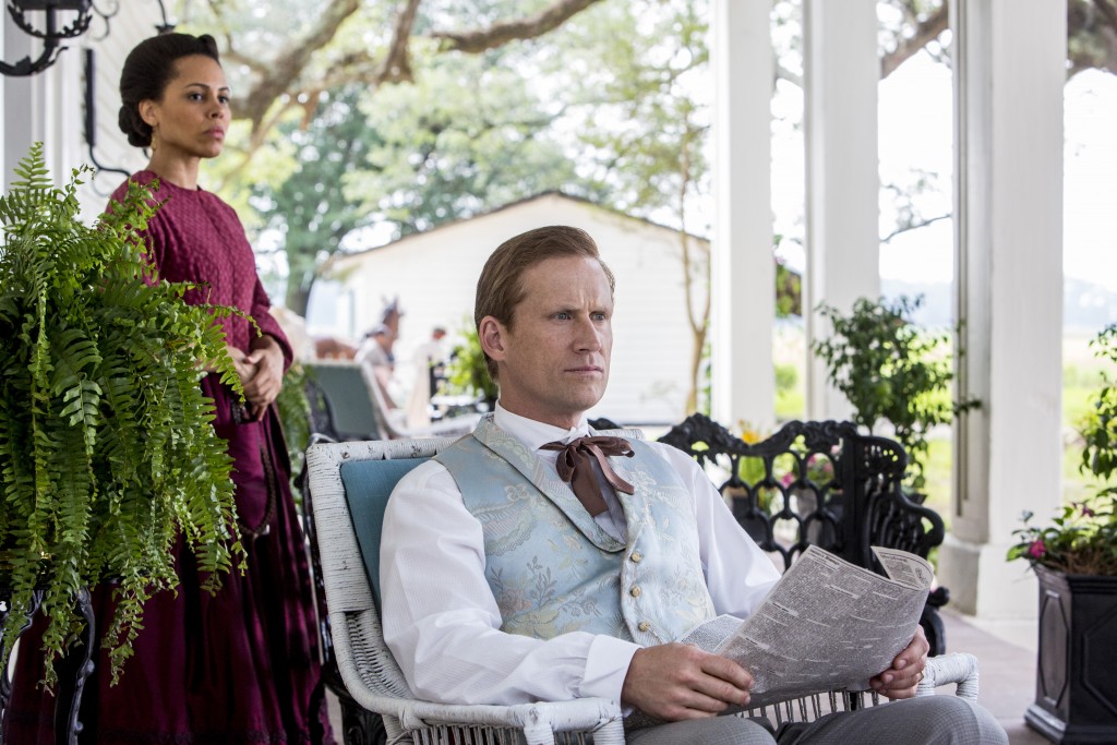 Underground - Amirah Vann as Ernestine and Reed Diamond as Tom Macon on the porch