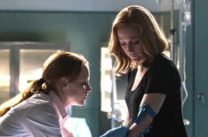The X-Files - Lauren Ambrose, Gillian Anderson