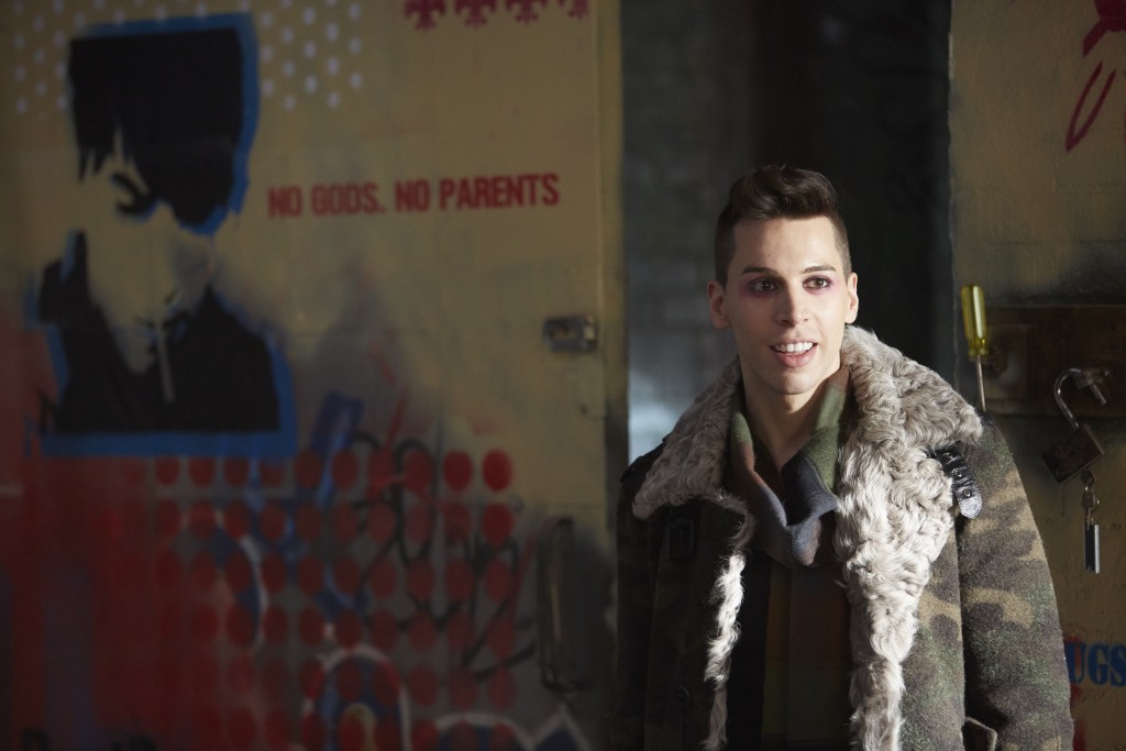 Jordan Gavaris as Felix in Orphan Black - Season 4