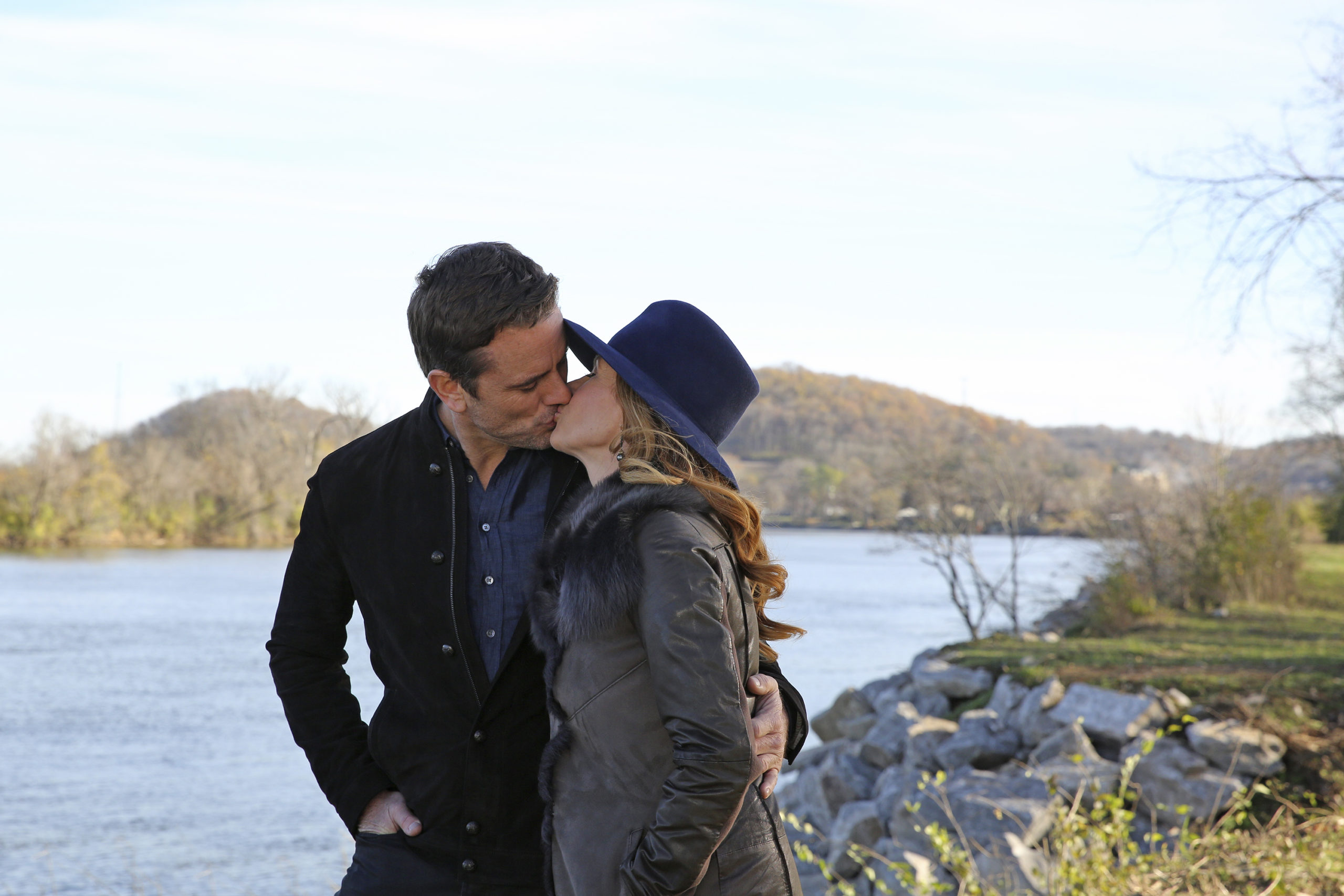 Nashville - Charles Esten and Connie Britton