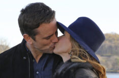 Nashville - Charles Esten and Connie Britton