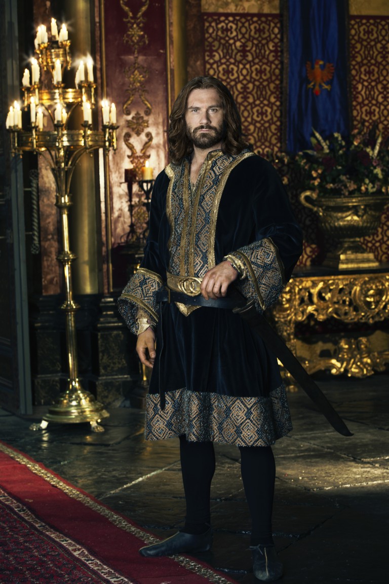 Vikings': Emperor Charles Begs Rollo Not to Betray Paris (VIDEO)