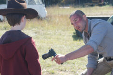 Carl Grimes (Chandler Riggs) and Shane Walsh (Jon Bernthal) - The Walking Dead - Season 2, Episode 12
