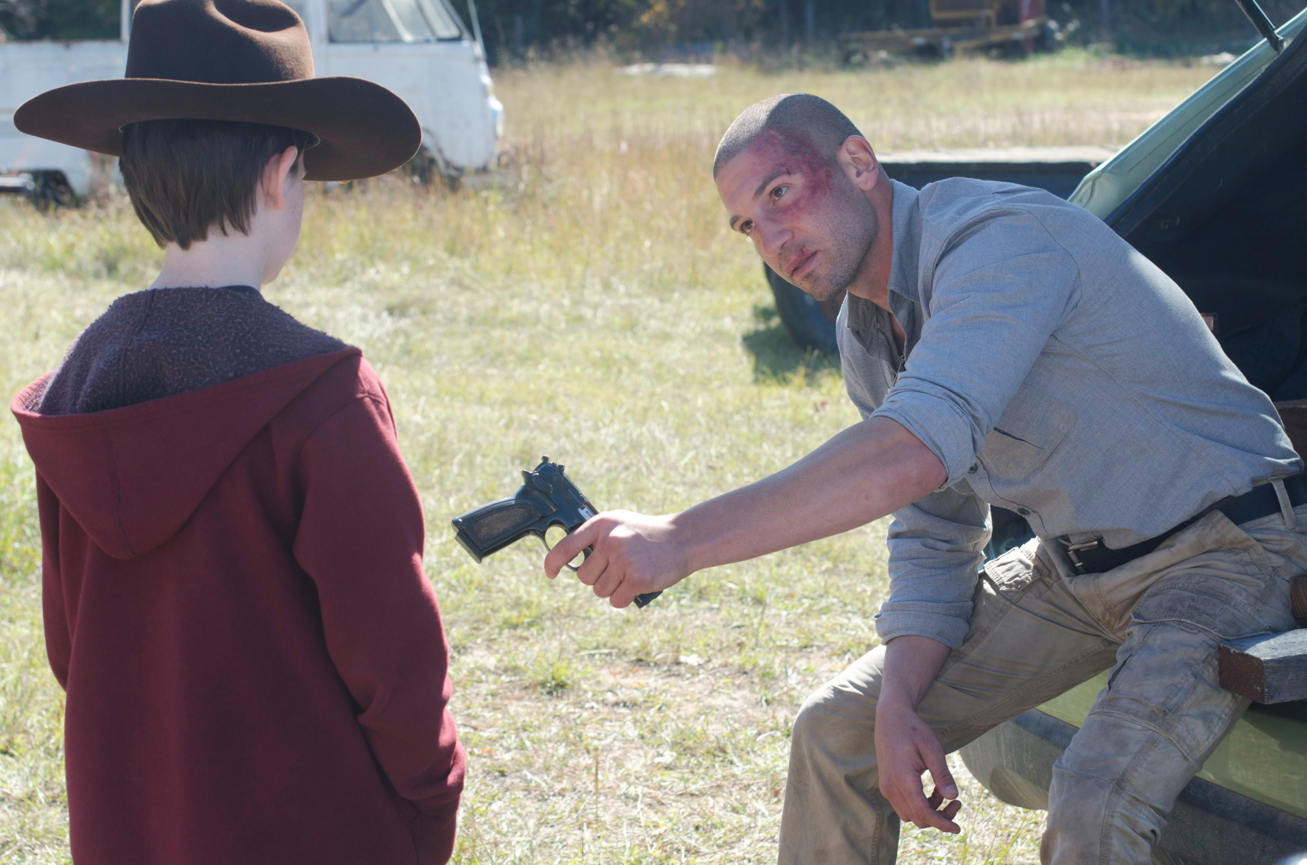 Carl Grimes (Chandler Riggs) and Shane Walsh (Jon Bernthal) - The Walking Dead - Season 2, Episode 12