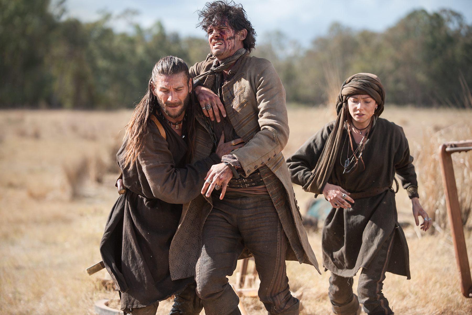 Black Sails, Season 3 - Zach McGowan (as Captain Charles Vane), Toby Schmitz (as Jack Rackham), Clara Paget (as Anne Bonny)