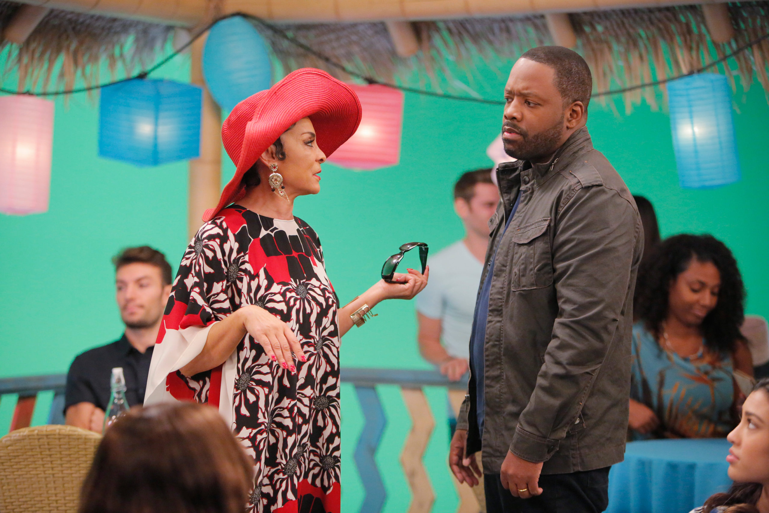 Jasmine Guy and Kadeem Hardison in K.C. Undercover