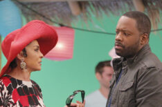 Jasmine Guy and Kadeem Hardison in K.C. Undercover